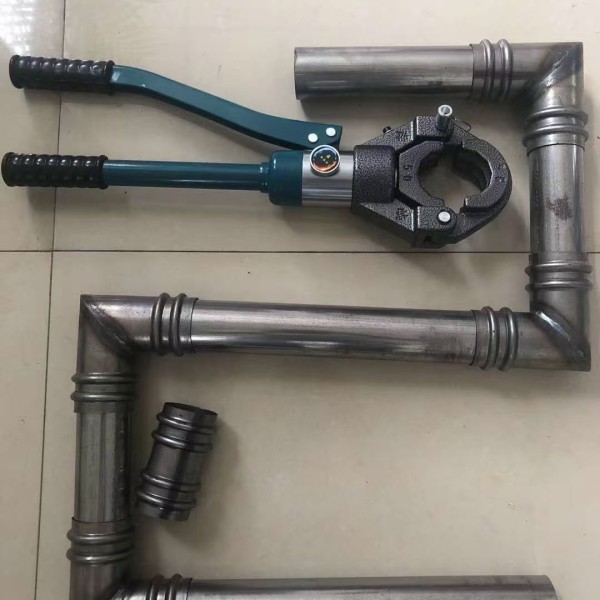 历下鑫亿呈冷却管